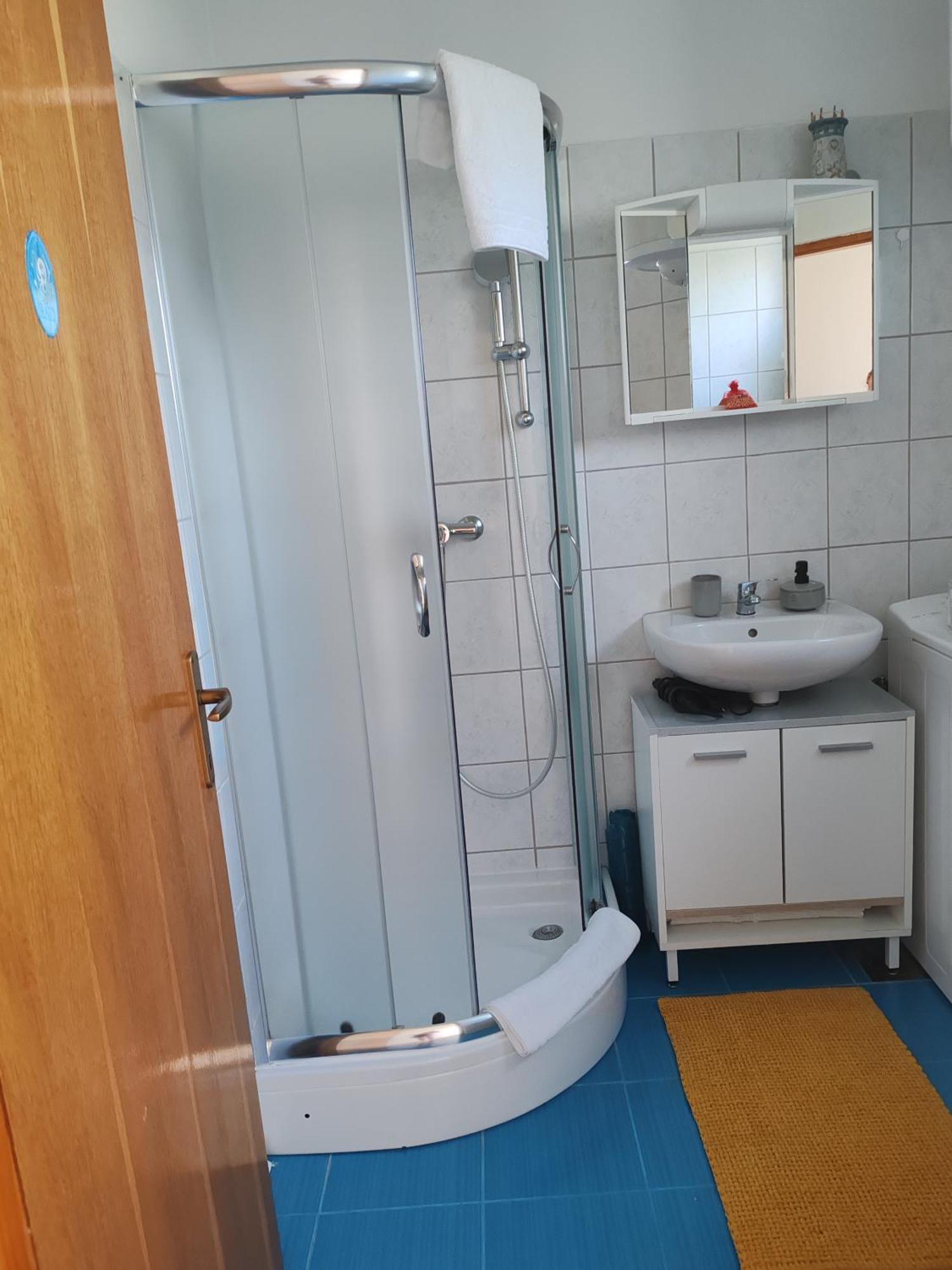 Apartman Olic Razanac Bagian luar foto